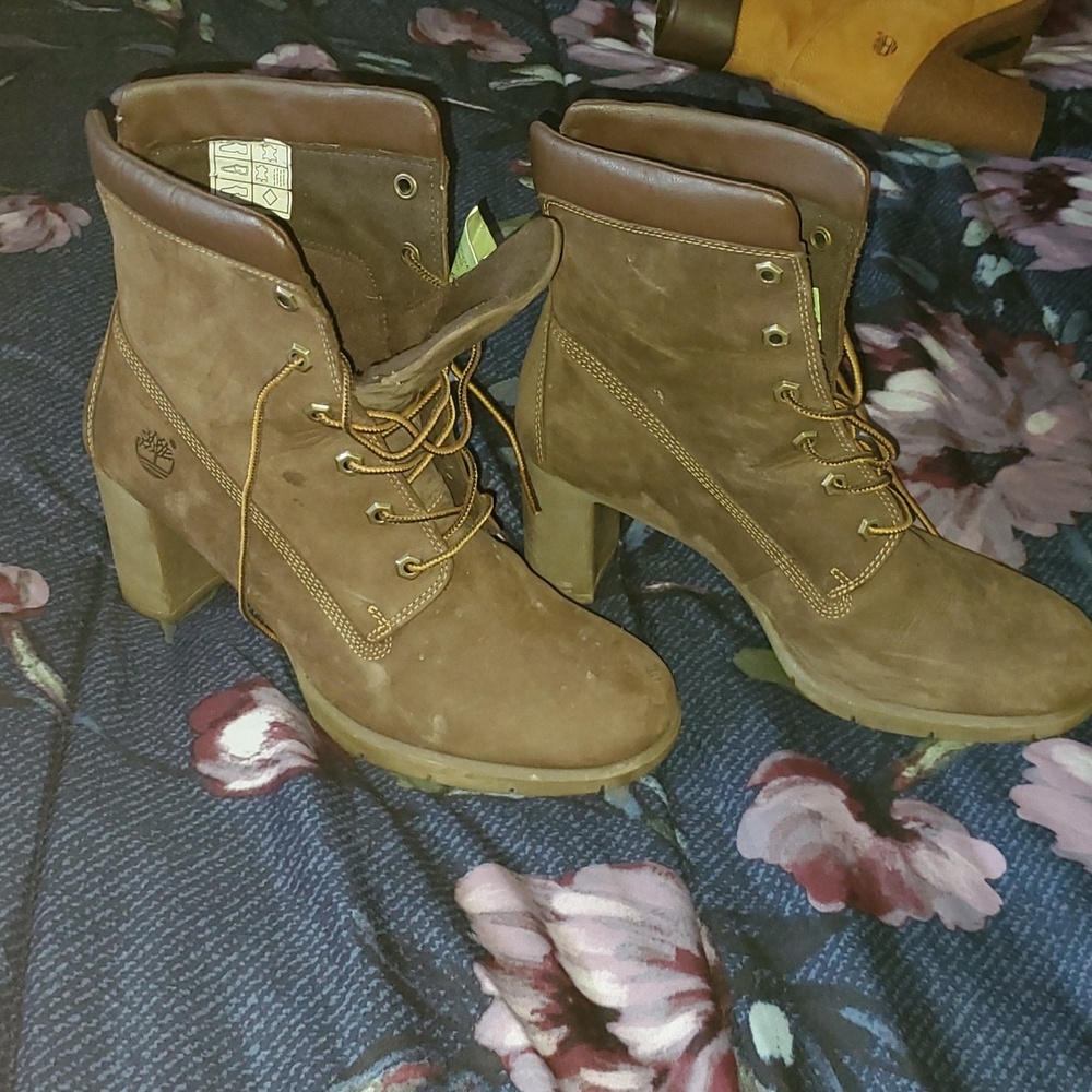 Women Timberland boots